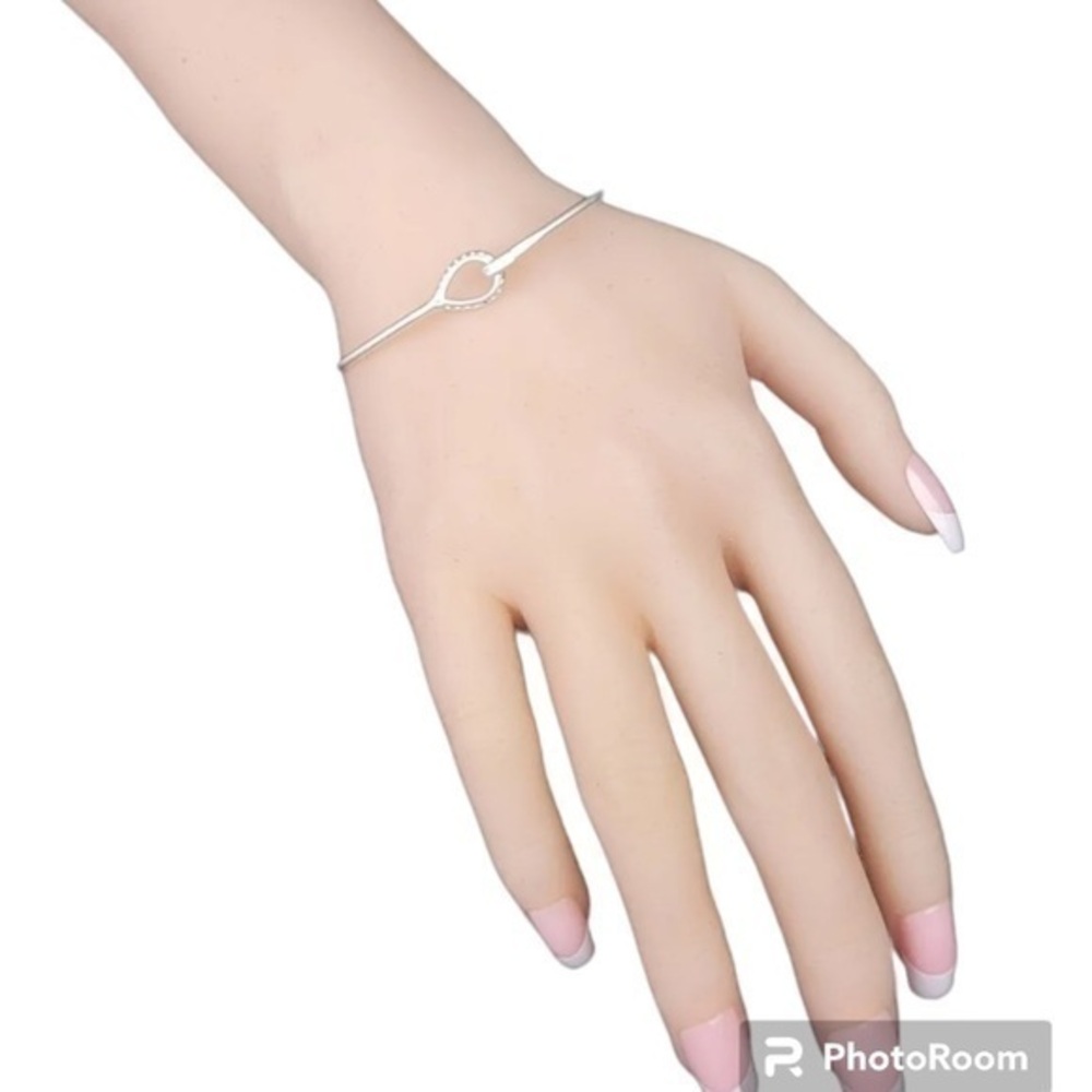 Sterling silver bangle bracelet
